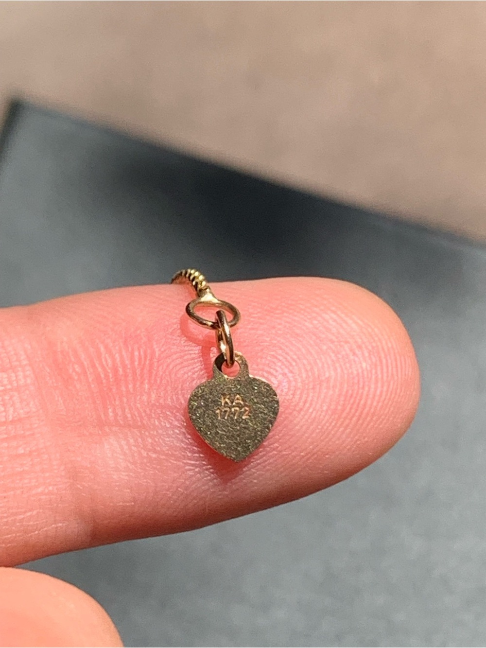 10k Gold Women's Necklace with adjustable sliding ball and Heart Tag - Picture 8 of 8